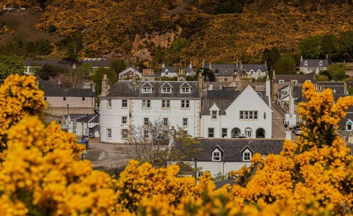 The Bridge Helmsdale Hotel Екстериор снимка